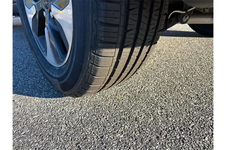 $27900 : Jeep Grand Cherokee 2022 4x4 image 7