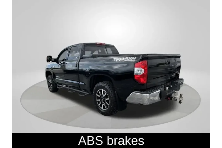$17000 : Toyota Tundra 2018 4x4 SR5 4 image 5