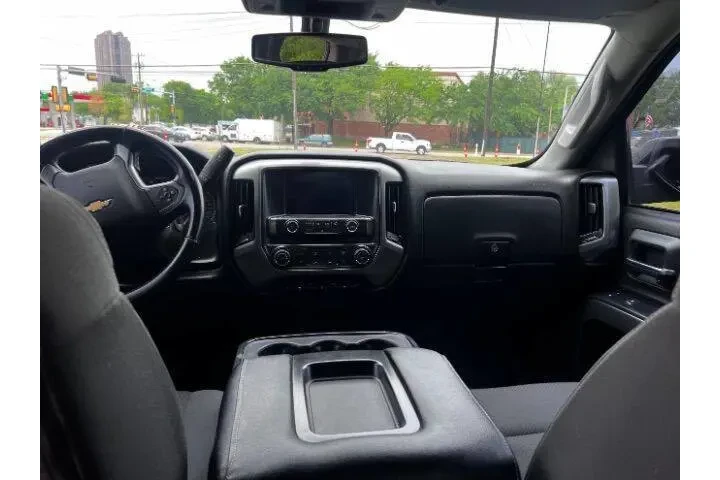 $18495 : 2016 QX80 image 8