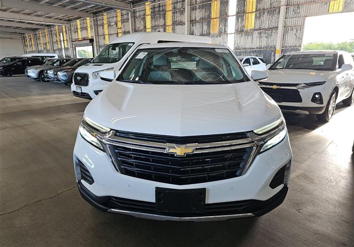 $24995 : 2022 Equinox image 2