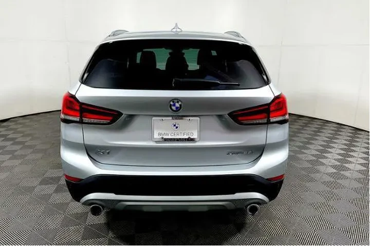 $20943 : BMW X1 2020 AWD xDrive28i 4d image 6