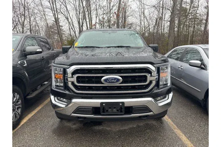 $38760 : Ford F-150 2022 4x4 XLT 4dr image 2