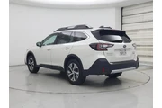 $29998 : Subaru Outback 2022 AWD Tour thumbnail