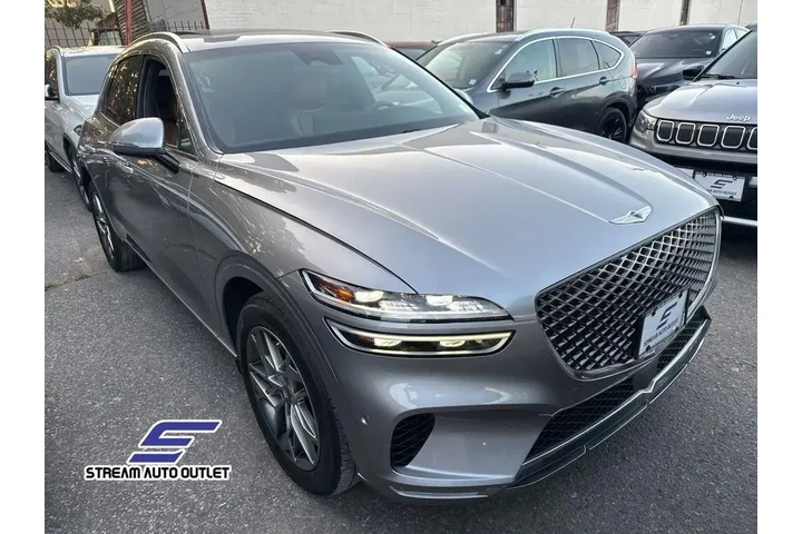 $33451 : Genesis GV70 2023 AWD 2.5T S image 9