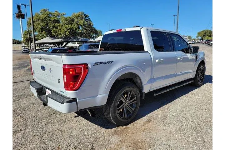$28600 : Ford F-150 2022 4x2 XLT 4dr image 4