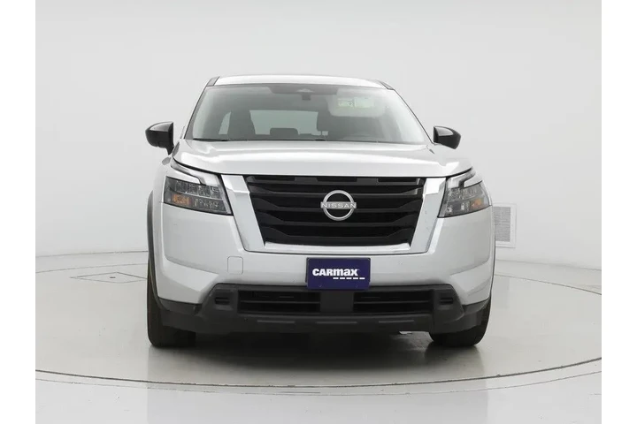 $27998 : Nissan Pathfinder 2024 S 4dr image 5
