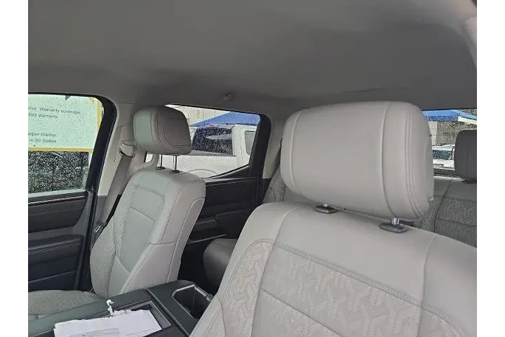 $36773 : Toyota Tundra 2022 4x2 SR5 4 image 4