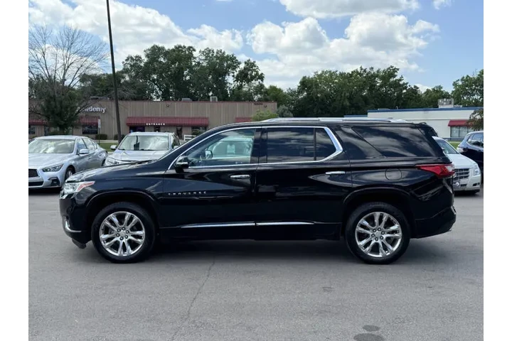 $19975 : 2018 Traverse High Country image 9