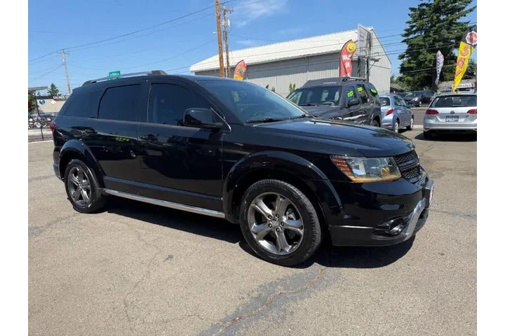 $8995 : 2017 Journey Crossroad image 1