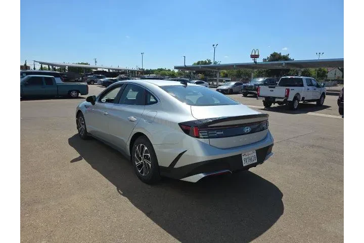 $29900 : Hyundai SONATA Hybrid 2026 B image 4
