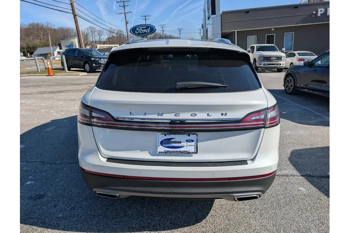 $35500 : Lincoln Nautilus 2022 AWD Re image 5