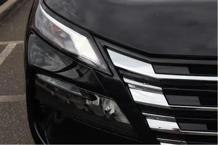 $23261 : Nissan Rogue 2025 AWD SV 4dr image 10