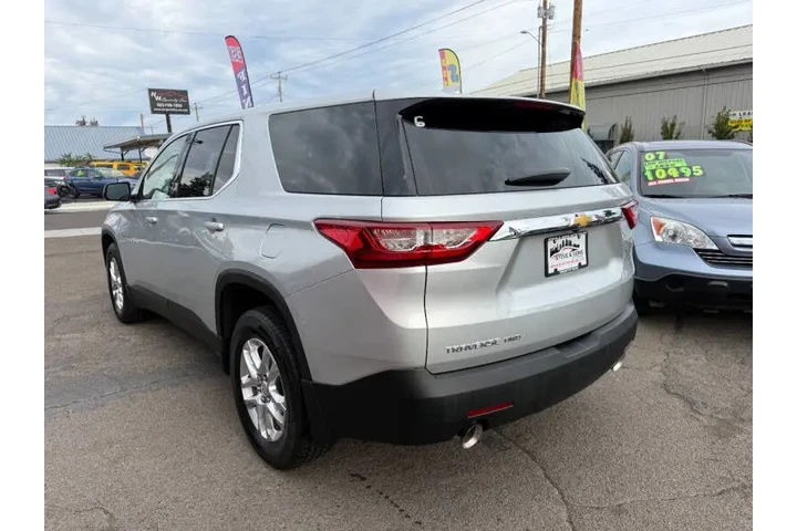 $13995 : 2018 Traverse LS image 6
