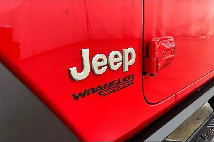 $22490 : Jeep Wrangler 2021 4x4 Sport image 8