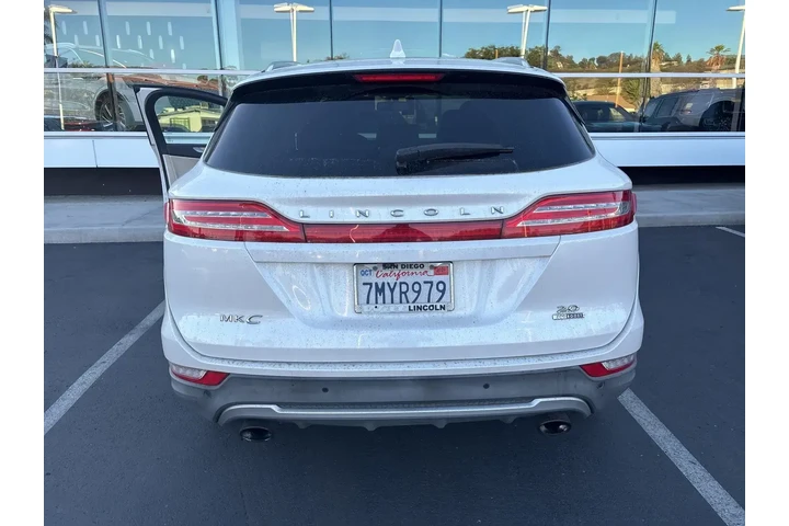 $15900 : Lincoln MKC 2016 Select 4dr image 6