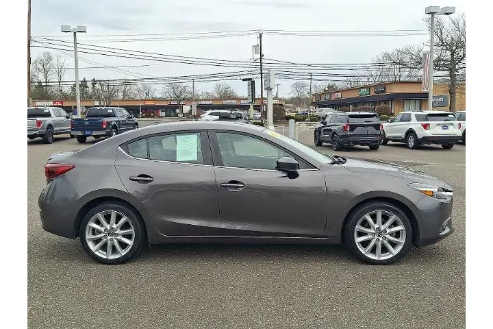 $16999 : Mazda Mazda3 2017 Grand Tour image 7
