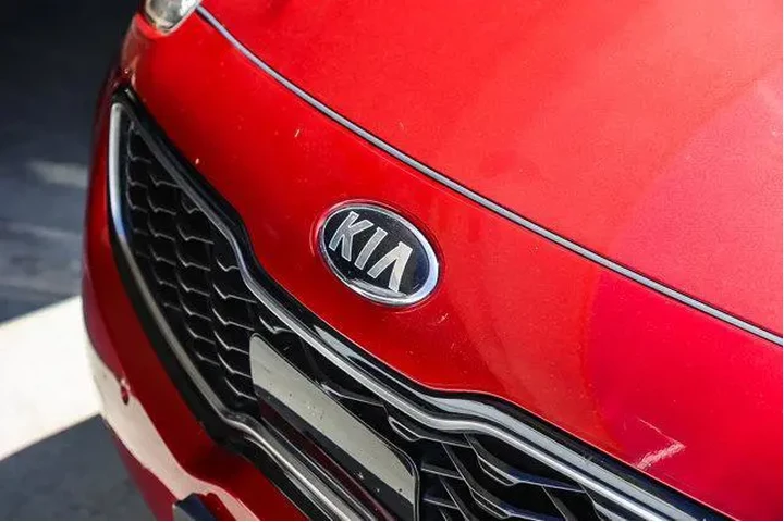 $12888 : Kia Sportage 2017 AWD SX Tur image 10