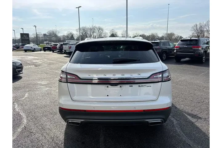 $22985 : Lincoln Nautilus 2019 AWD Re image 6