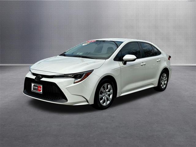 $18097 : 2020 Corolla LE image 3