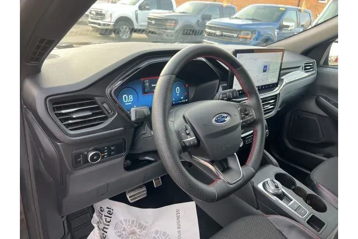 $24925 : Ford Escape 2023 AWD ST-Line image 7