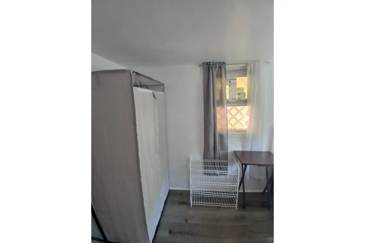 $650 : SE RENTA CUARTO image 4