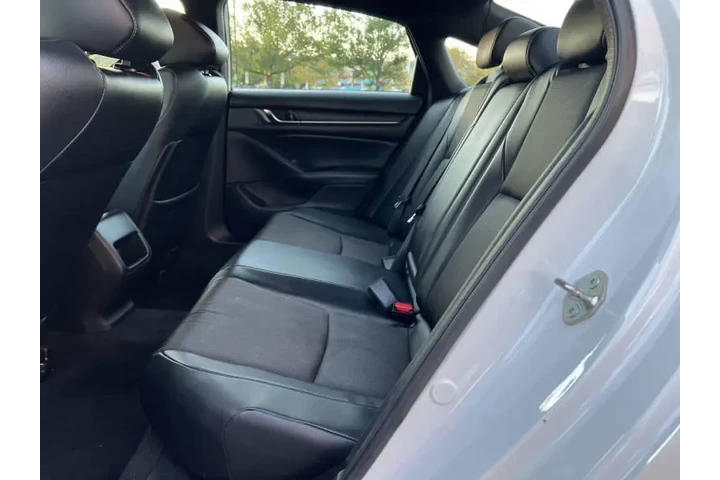 $15900 : 2018 Accord Sport image 9