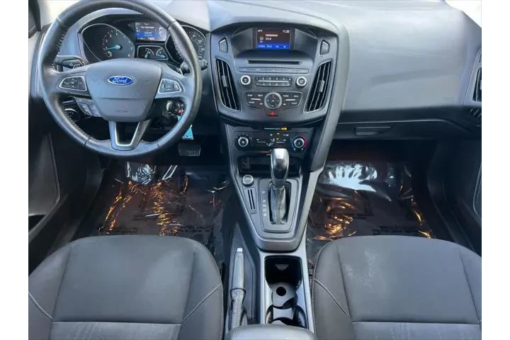 $8399 : Ford Focus 2016 SE 4dr Hatch image 4