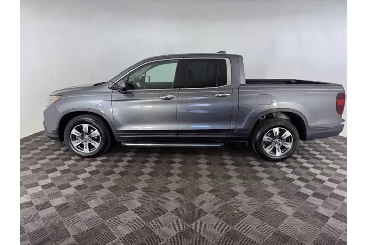 $17900 : 2017 Ridgeline RTL-E image 4
