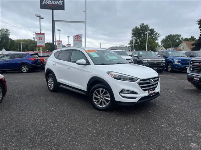 $12990 : 2017 TUCSON image 1