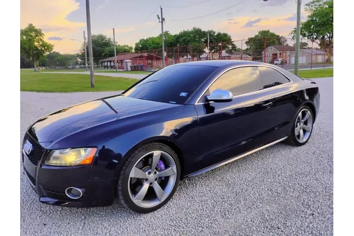 $11995 : 2010 S5 4.2 quattro Prestige image 2