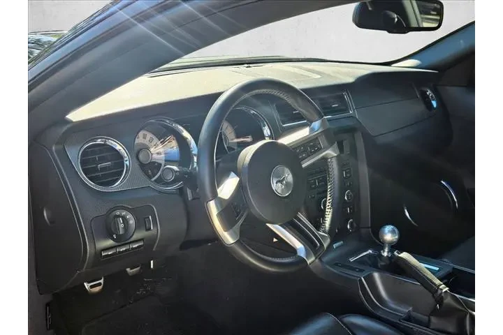 $17995 : Ford Mustang 2012 GT Premium image 9