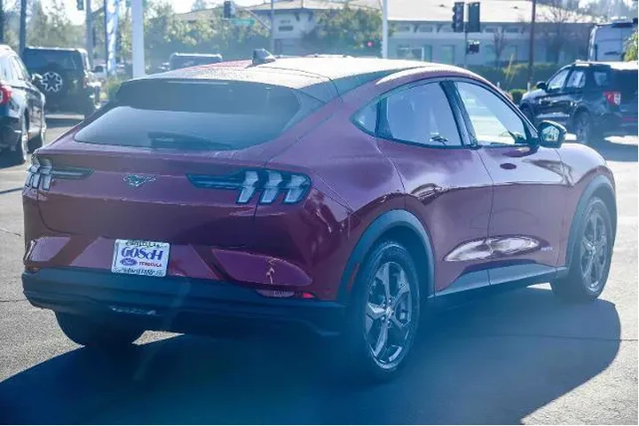 $27995 : Ford Mustang Mach-E 2023 Sel image 4