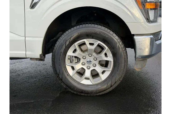 $38995 : Ford F-150 2023 4x4 XLT 4dr image 10