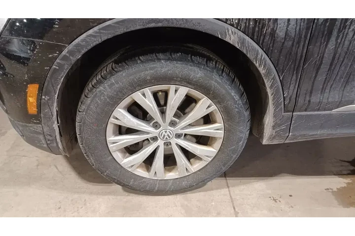 $16053 : Volkswagen Tiguan 2018 AWD 2 image 4