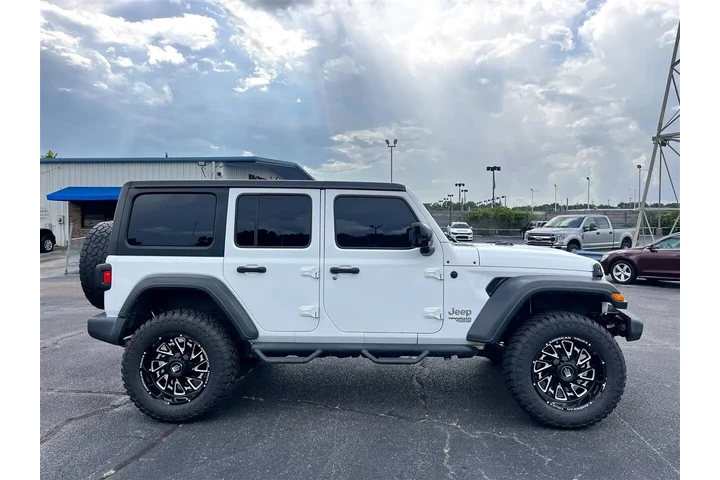 $22995 : 2020 Wrangler Unlimited Sport image 6
