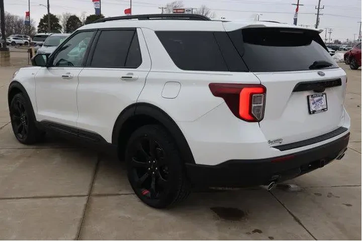 $35990 : Ford Explorer 2023 AWD ST-Li image 7