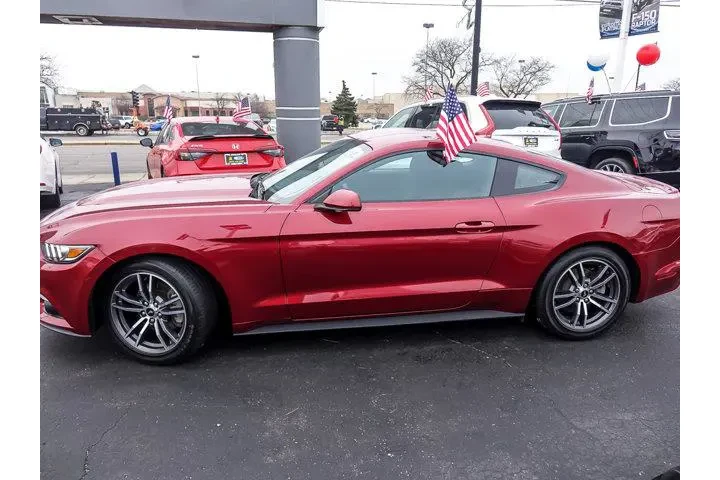 $20880 : Ford Mustang 2017 EcoBoost 2 image 5