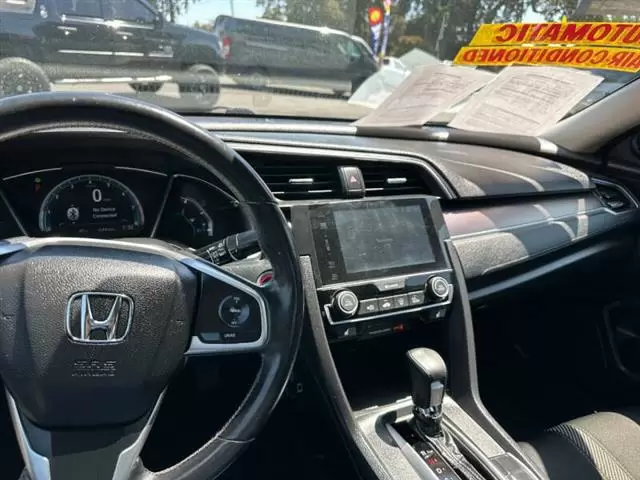 2018 Civic EX-T image 8