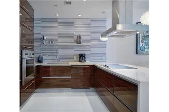 $6500 : Rental property with 2 bedro image 6