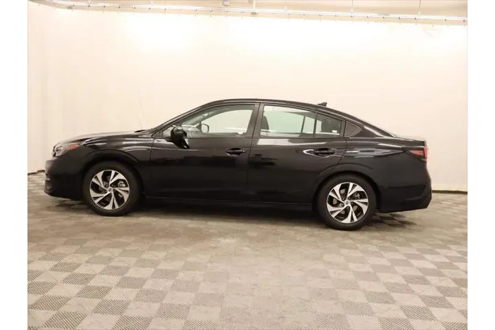 $20390 : Subaru Legacy 2023 AWD Premi image 2