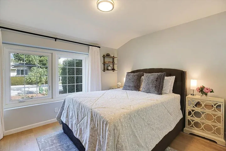 $1300 : 5625 La Campana Way, Sacrament image 6