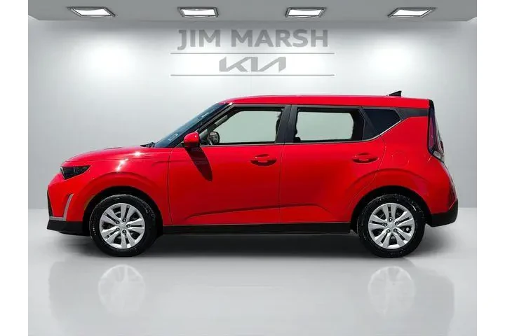 $16988 : Kia Soul 2023 LX 4dr Crossov image 3