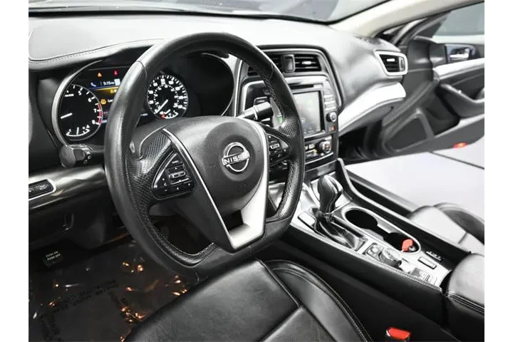 $22490 : Nissan Maxima 2023 3.5 SV 4d image 4