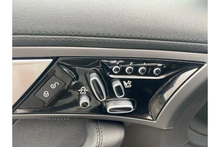 $31328 : Jaguar F-TYPE 2016 2dr Conve image 10