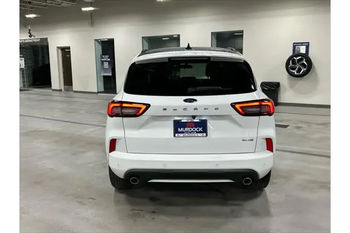 $22190 : Ford Escape 2023 AWD ST-Line image 6