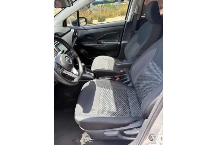 $10595 : 2020 Versa S image 10