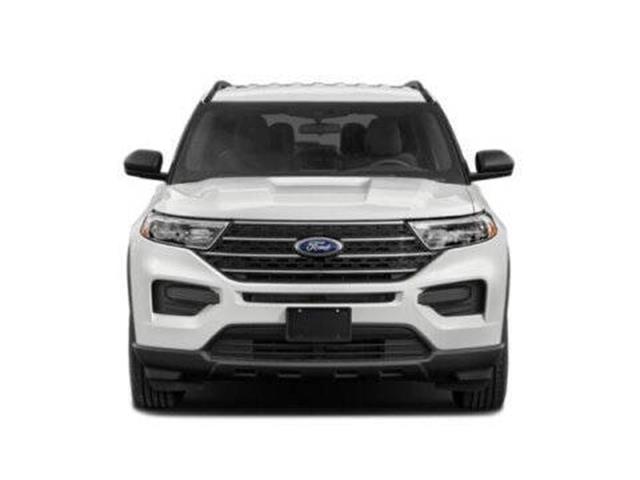 2021 Explorer XLT image 5