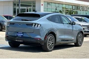 $32975 : Ford Mustang Mach-E 2024 Pre thumbnail