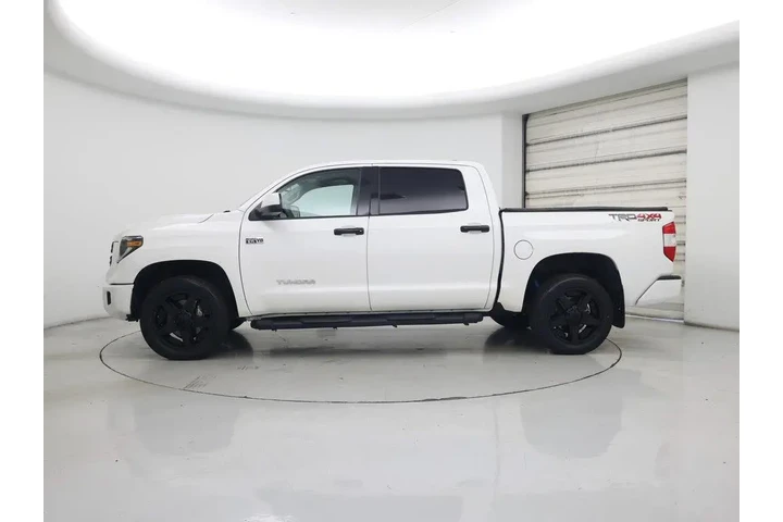 $39998 : Toyota Tundra 2020 4x4 SR5 4 image 3