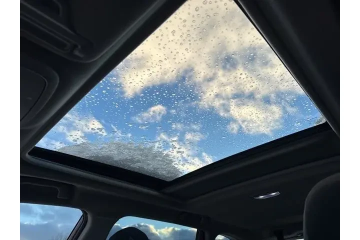 $28195 : Subaru Forester 2023 AWD Lim image 6